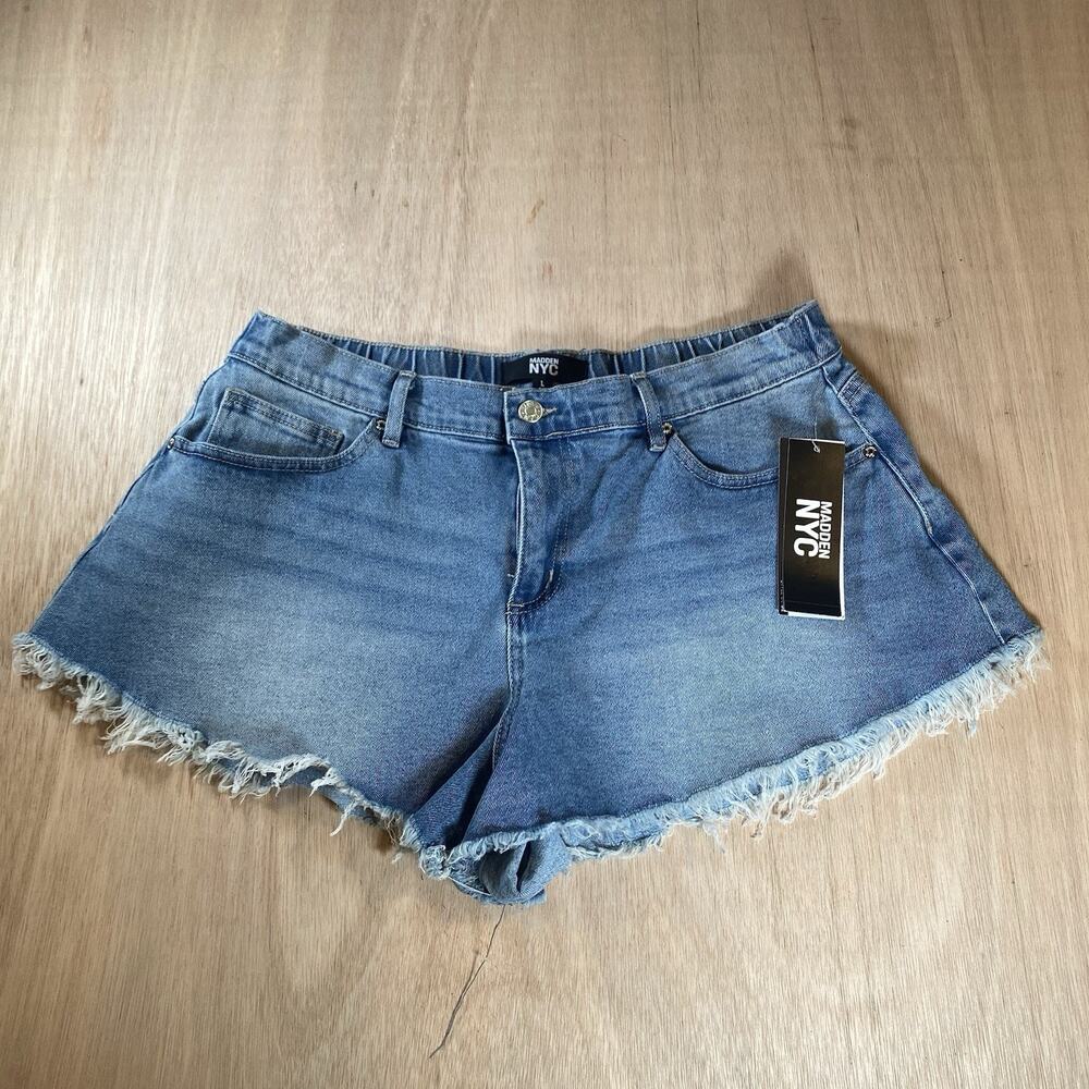 NWT MADDEN NYC LG 12-14 Medium Indigo Wash Denim Cut Off Shorts Distressed